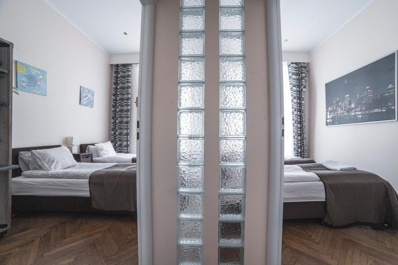 Residence B&B La Fontaine Aparthotel Краков Экстерьер фото